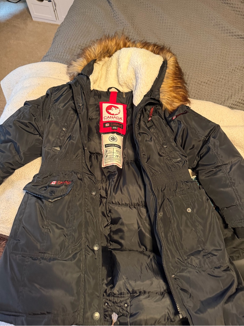 Canada Weather Gear Black Parka with Faux Fur Hood NWOT